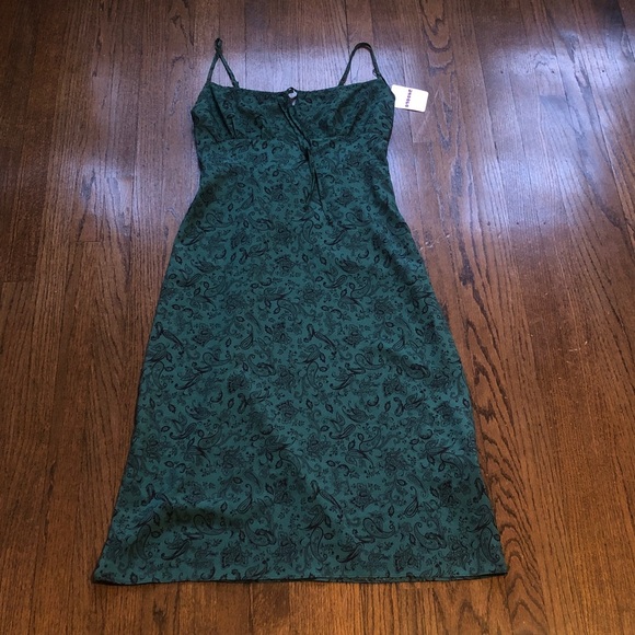 Dresses & Skirts - 3/$10 OMOONE Green Floral Boho Bohemian Whimsical Spaghetti Strap Midi Dress